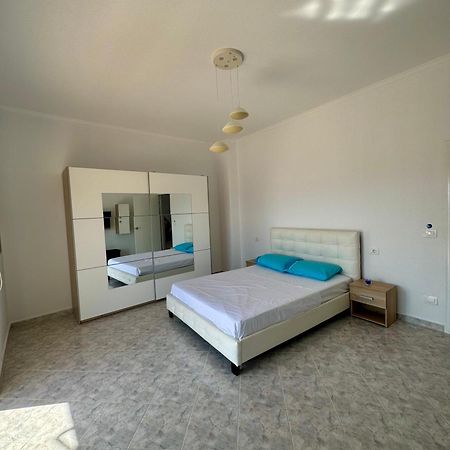 Apartamento Comfy Blue Sarandë Exterior foto